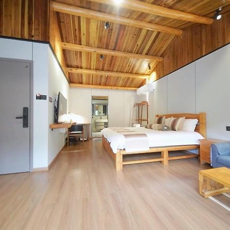 Nanjing Tulou Xinyuan HomeStay Luaran gambar